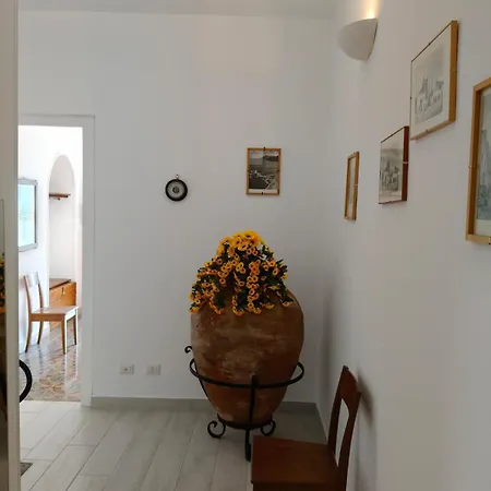 Eos Apartment *